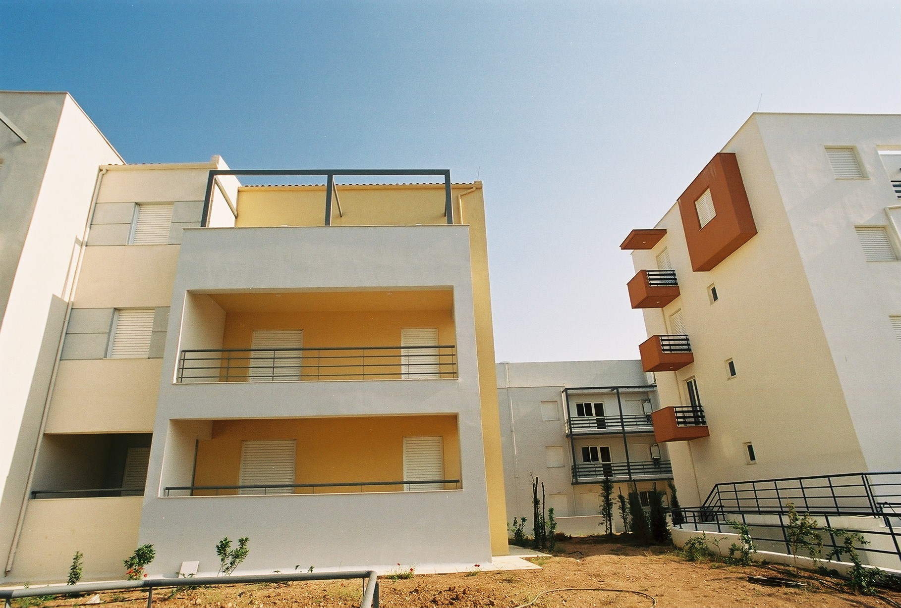 42 Apartment complex in Atalandi